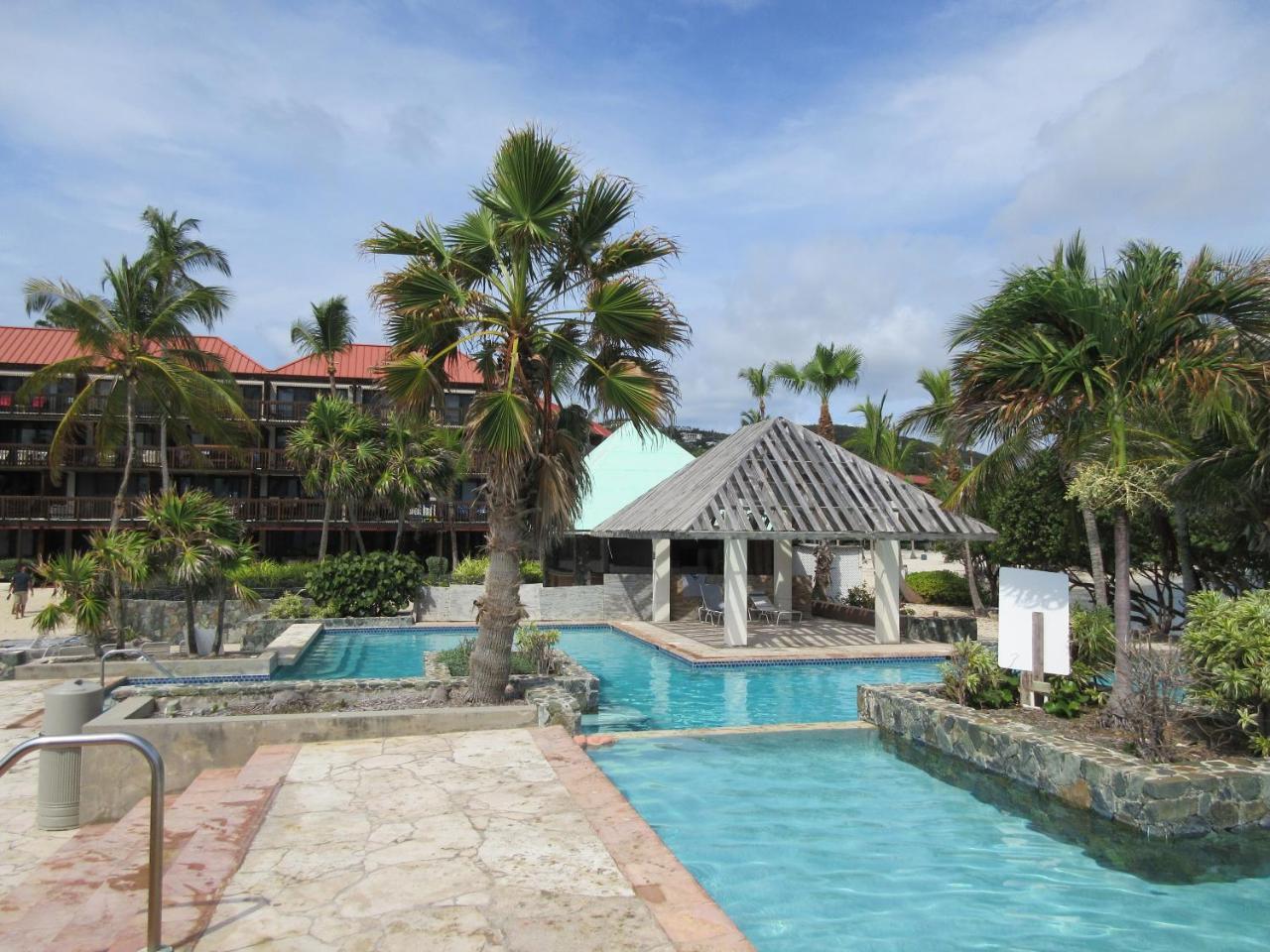 Luxury Beachfront - One Step To Sapphire Beach East End  Extérieur photo